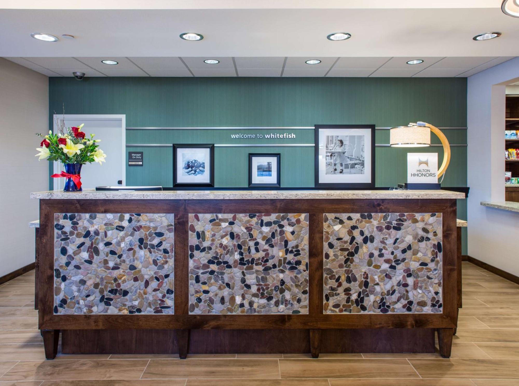 Hampton Inn & Suites Whitefish Ngoại thất bức ảnh