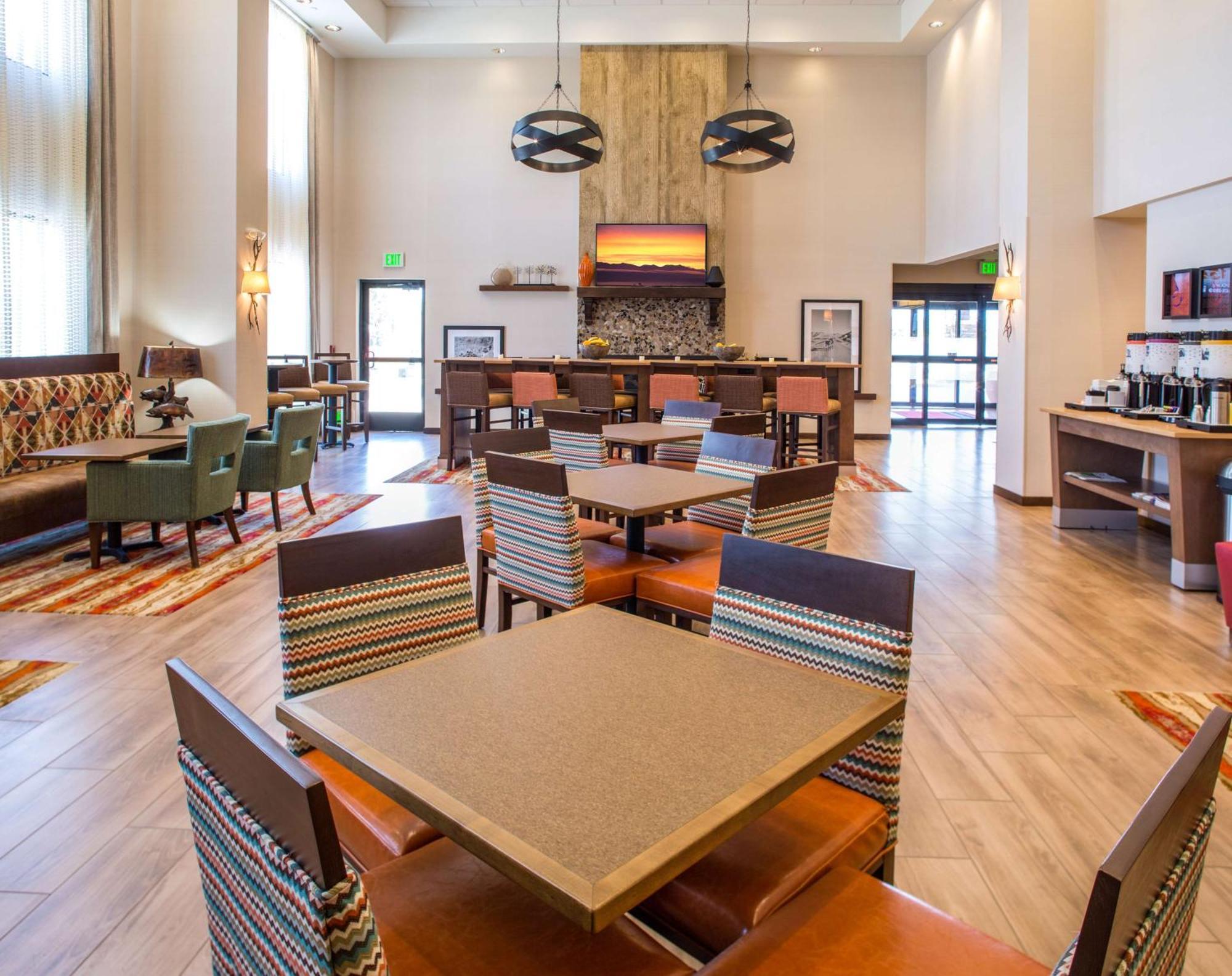 Hampton Inn & Suites Whitefish Ngoại thất bức ảnh